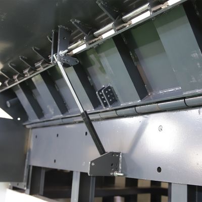 งานหนัก ไฮดรอลิกไฟฟ้า Edge Of Dock Levelers สําหรับการบรรทุก Docks ของแผ่นเหล็กไม่เลื่อน