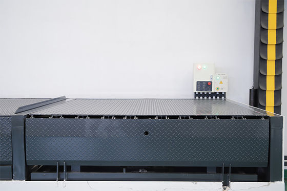 ระดับการทํางานสูง Airbag Dock Leveler ระดับการยก Airbag Safe Load Dock